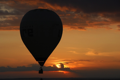 Hot-Air Ballooning Ball Twilight Sunset Air Sky