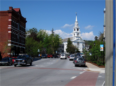 https://commons.wikimedia.org/wiki/File:Middlebury_VT_-_Main_Street.jpg